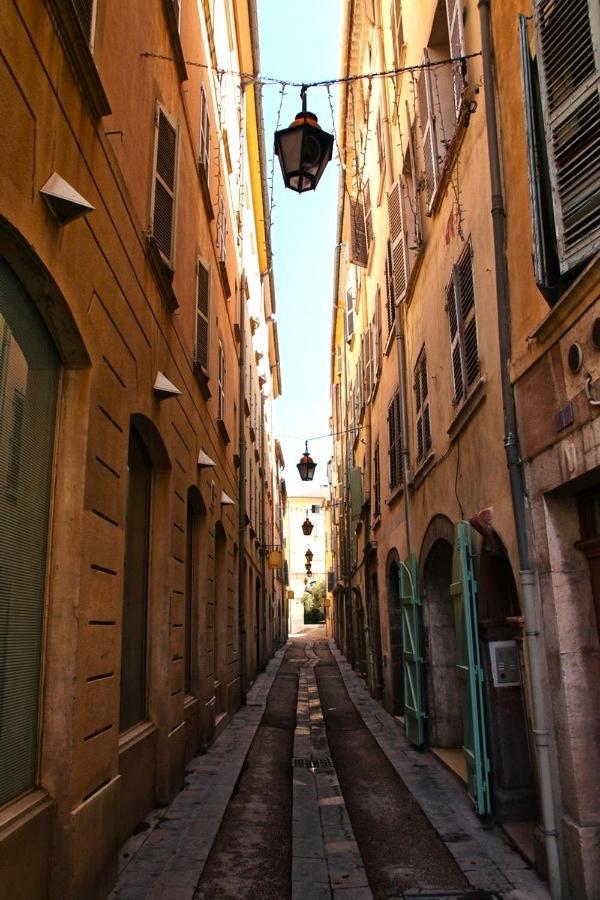 #1 Studio # Place Charmante Toulon Exterior foto